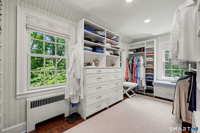 428 Laurel Road, New Canaan, CT 06840