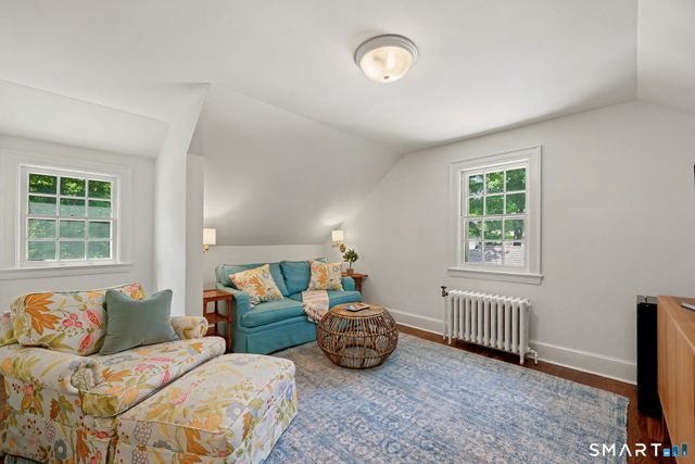 428 Laurel Road, New Canaan, CT 06840
