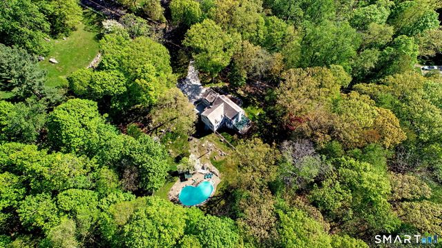 428 Laurel Road, New Canaan, CT 06840