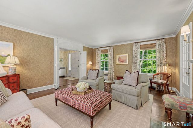 428 Laurel Road, New Canaan, CT 06840