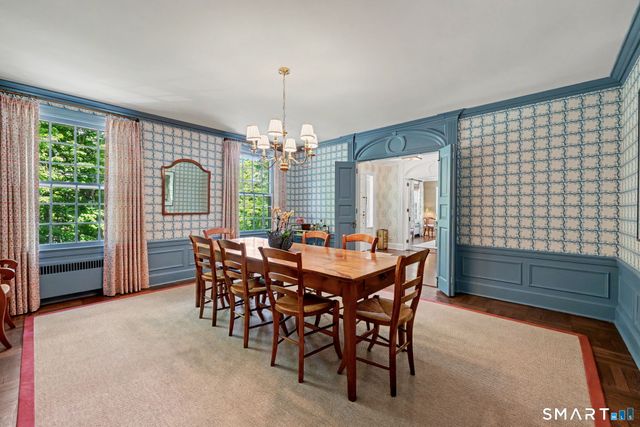 428 Laurel Road, New Canaan, CT 06840
