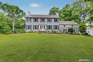 428 Laurel Road, New Canaan, CT 06840
