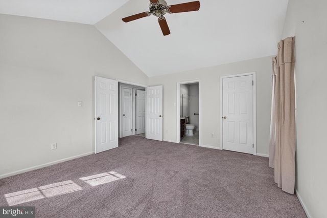 32 HEMLOCK DR, Blackwood, NJ 08012