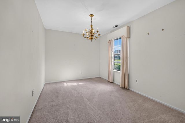 32 HEMLOCK DR, Blackwood, NJ 08012