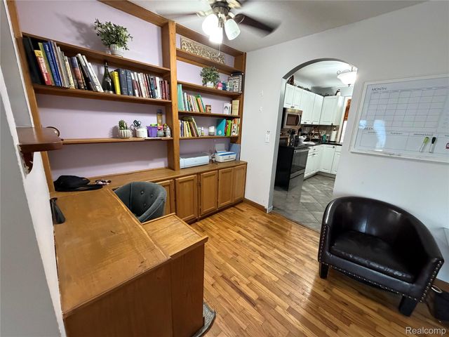 5312 Northway Drive, Flint Charter Township, MI 48473