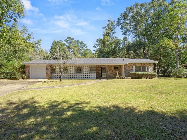 108 Nolen St, Deridder, LA 70634