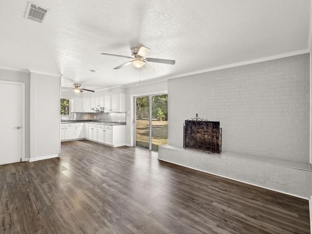 108 Nolen St, Deridder, LA 70634