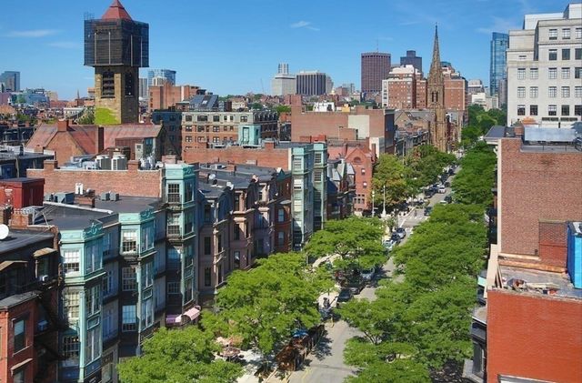 271 Dartmouth St 3L, Boston, MA 02116