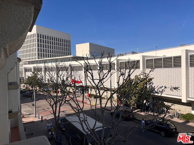 1040 Glendon Avenue 3153, Los Angeles, CA 90024