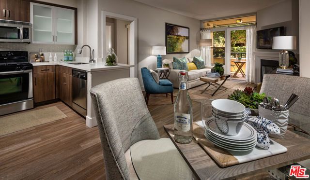 1040 Glendon Avenue 3153, Los Angeles, CA 90024