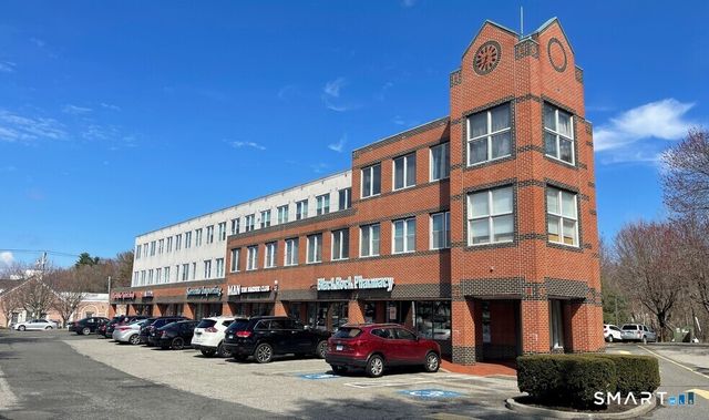 1838 Black Rock Turnpike 207, Fairfield, CT 06825