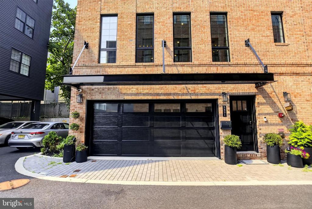 2431 INNOVATOR WAY #B8, PHILADELPHIA, PA 19146 — photo 5