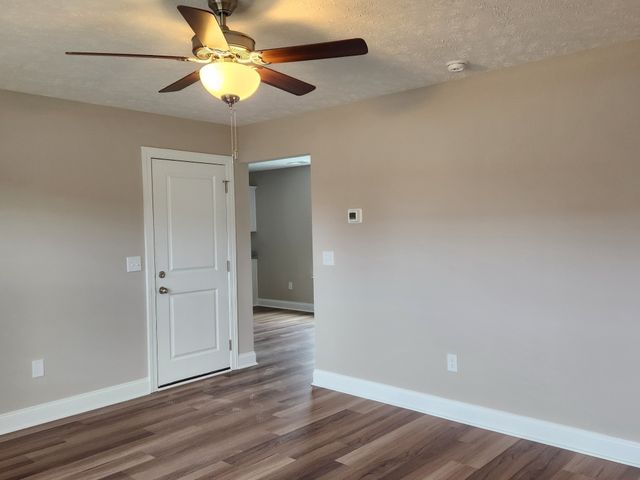 2910 Valley Farms Drive, Christiana, TN 37037