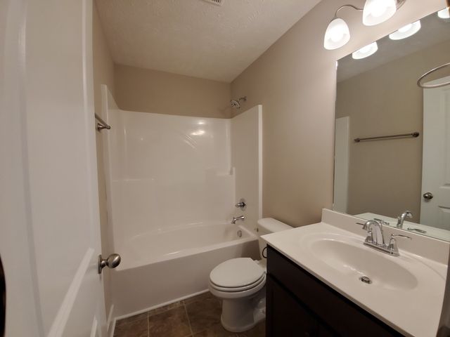 2910 Valley Farms Drive, Christiana, TN 37037
