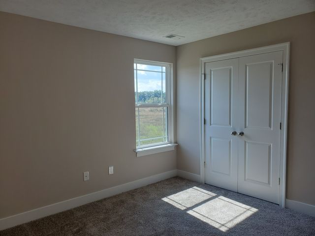 2910 Valley Farms Drive, Christiana, TN 37037