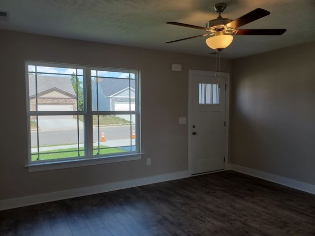 2910 Valley Farms Drive, Christiana, TN 37037