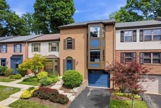 304 Rainprint Ln, Murrysville, PA 15668