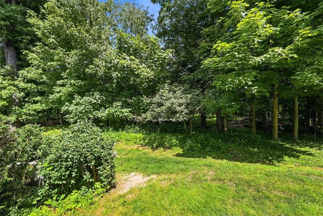 304 Rainprint Ln, Murrysville, PA 15668
