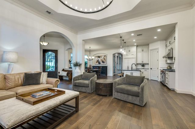 3 The Hills DR, The Hills, TX 78738