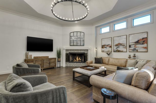 3 The Hills DR, The Hills, TX 78738