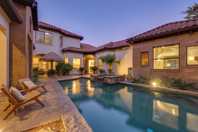 3 The Hills DR, The Hills, TX 78738