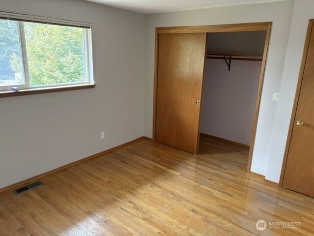 19827 11th Avenue NW, Shoreline, WA 98177