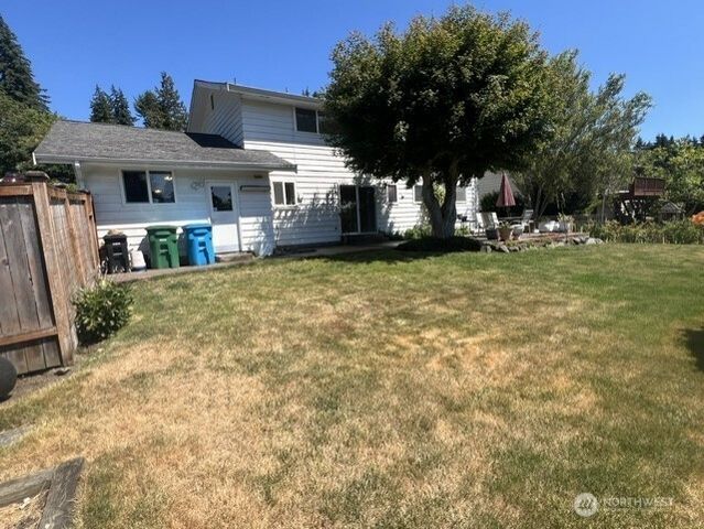 19827 11th Avenue NW, Shoreline, WA 98177
