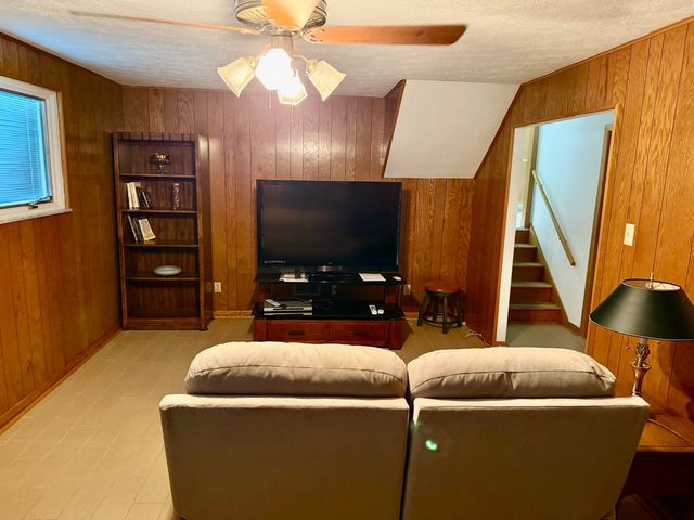 82 Township Road 1434, South Point, OH 45680