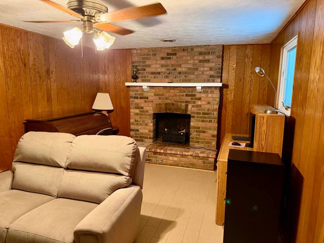 82 Township Road 1434, South Point, OH 45680