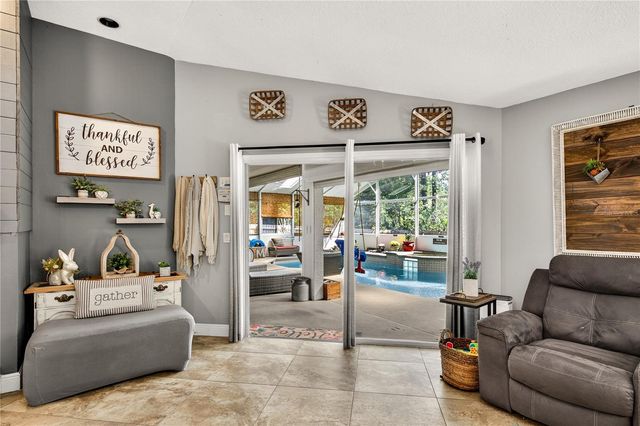 2040 PARK FOREST BOULEVARD, Mount Dora, FL 32757