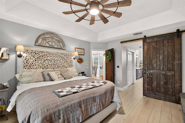 2040 PARK FOREST BOULEVARD, Mount Dora, FL 32757