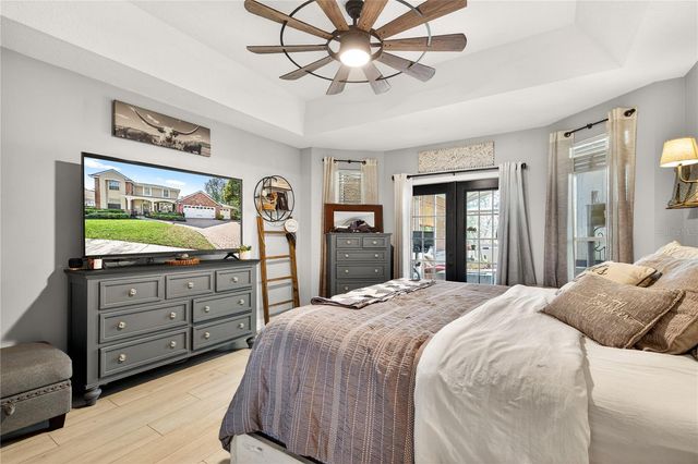 2040 PARK FOREST BOULEVARD, Mount Dora, FL 32757