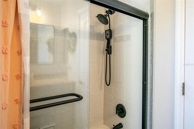 2040 PARK FOREST BOULEVARD, Mount Dora, FL 32757