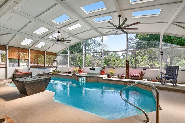 2040 PARK FOREST BOULEVARD, Mount Dora, FL 32757