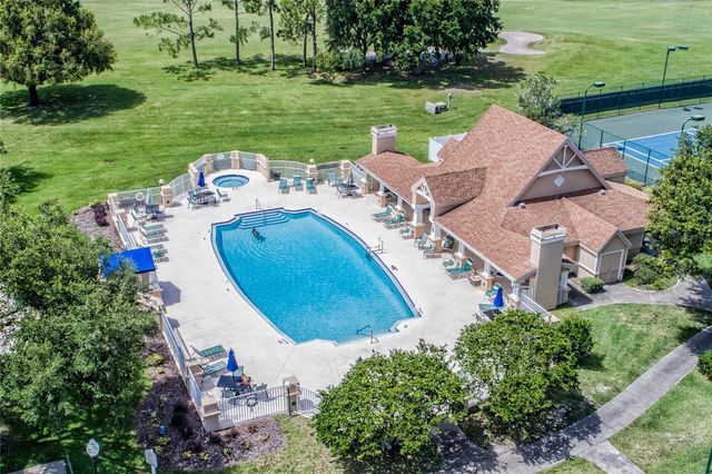 2040 PARK FOREST BOULEVARD, Mount Dora, FL 32757