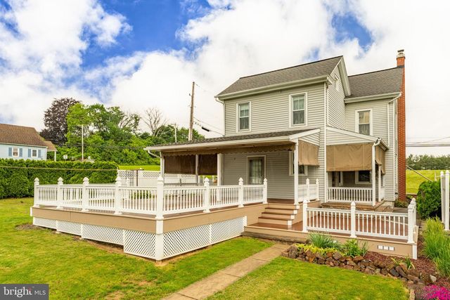 852 FRITZTOWN RD, Reading, PA 19608