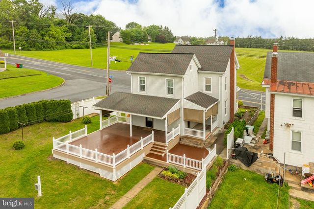 852 FRITZTOWN RD, Reading, PA 19608