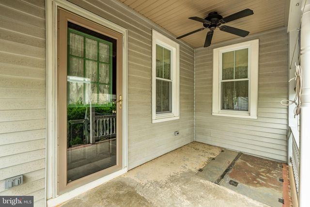 852 FRITZTOWN RD, Reading, PA 19608