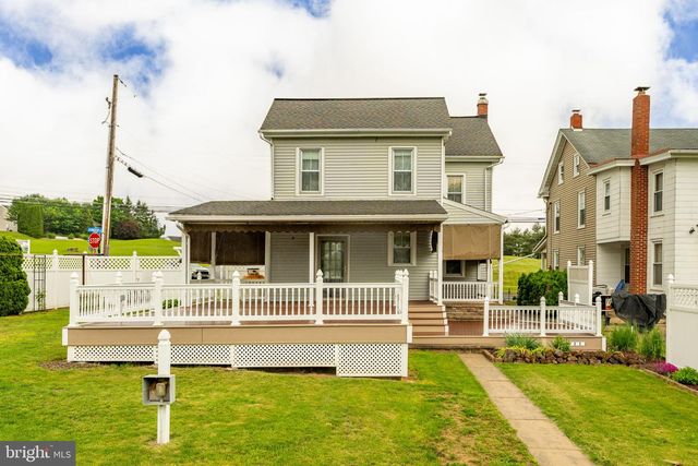 852 FRITZTOWN RD, Reading, PA 19608
