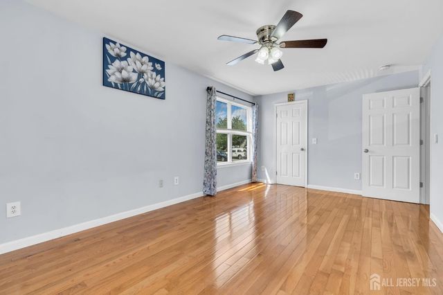 189 Bexley Lane, Piscataway, NJ 08854