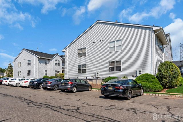 189 Bexley Lane, Piscataway, NJ 08854