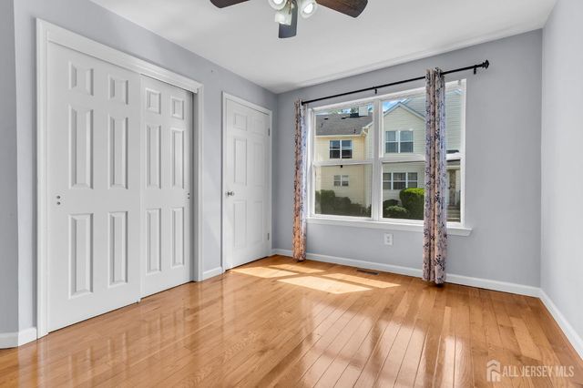 189 Bexley Lane, Piscataway, NJ 08854