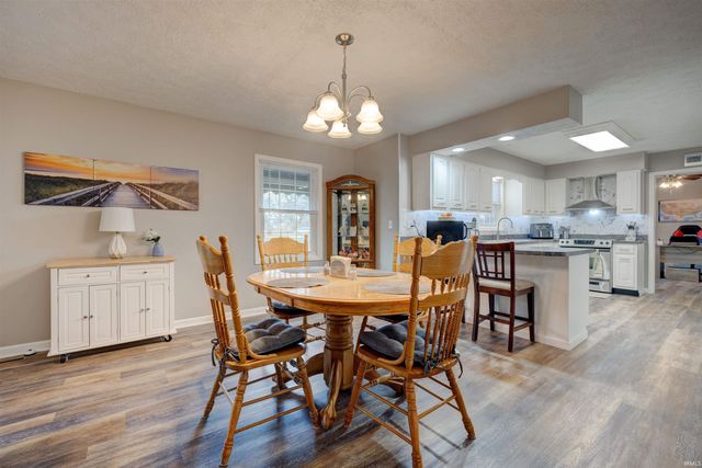 2616 Glenn Avenue, Evansville, IN 47711