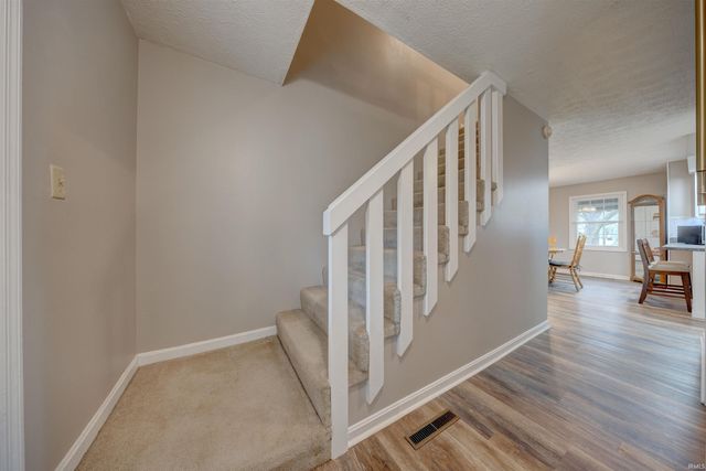 2616 Glenn Avenue, Evansville, IN 47711