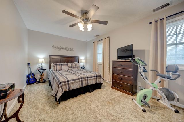 2616 Glenn Avenue, Evansville, IN 47711