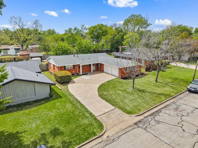 2805 Yates Street, Fort Worth, TX 76133