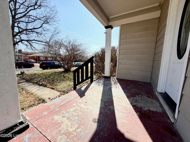 4830 S 4th St, Louisville, KY 40214