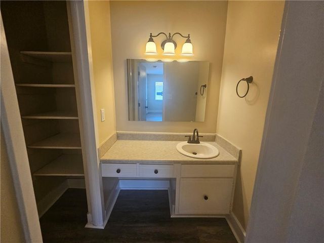 6527 Old Shell Road 27, Mobile, AL 36608