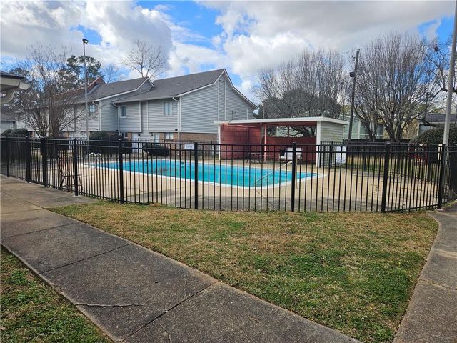 6527 Old Shell Road 27, Mobile, AL 36608