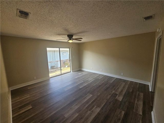 6527 Old Shell Road 27, Mobile, AL 36608